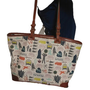 DOONEY & BOURKE STAR WARS SHOPPER VII LARGE SHOULDER BAG